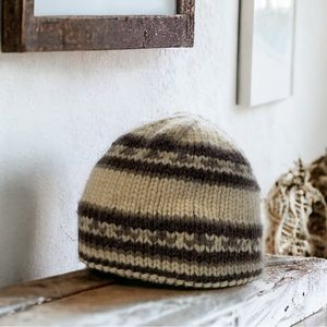 Hand Knit Unisex Thick 100% Wool Bean in Cream & Tan | O/S